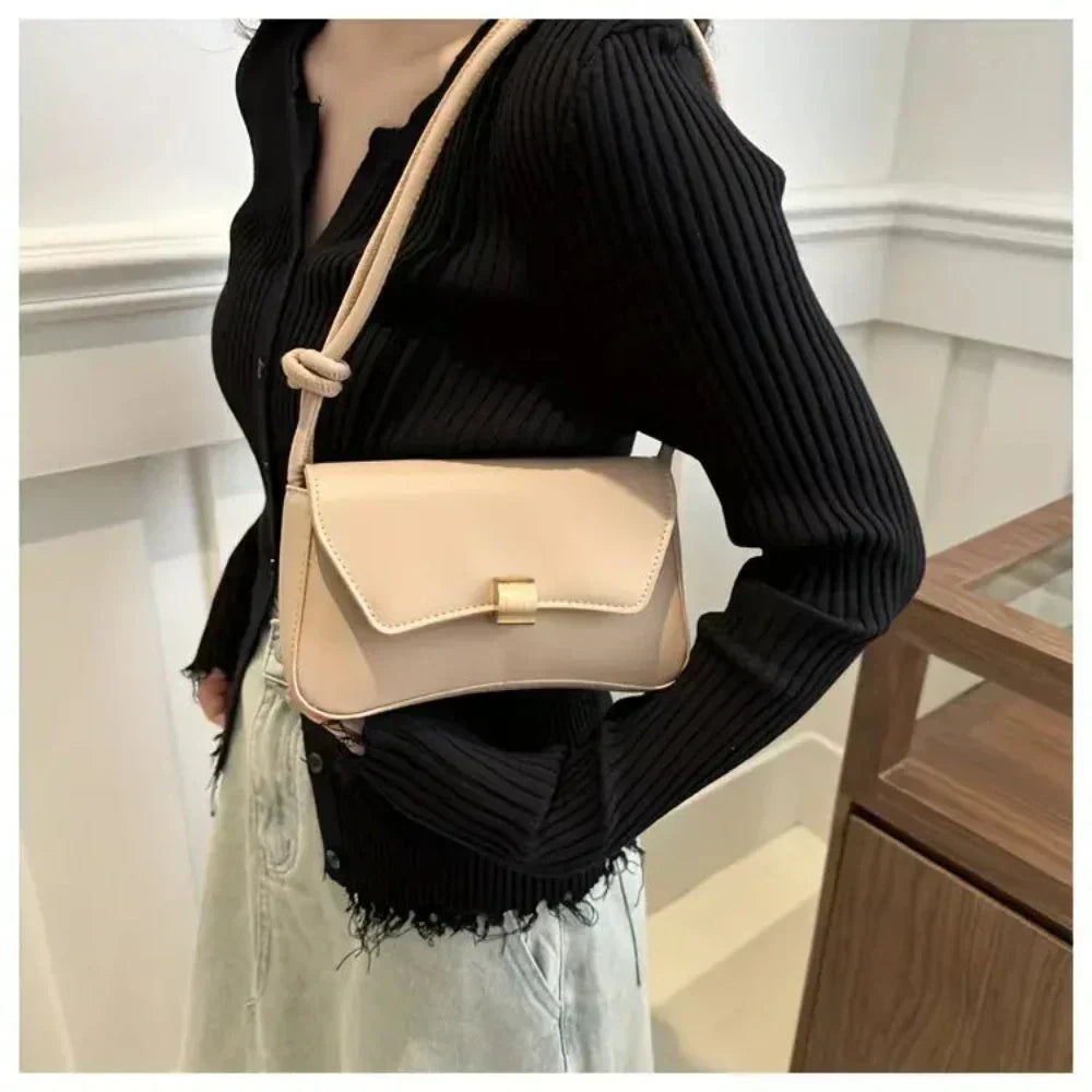 Daphne | Bolso de hombro con encanto vintage