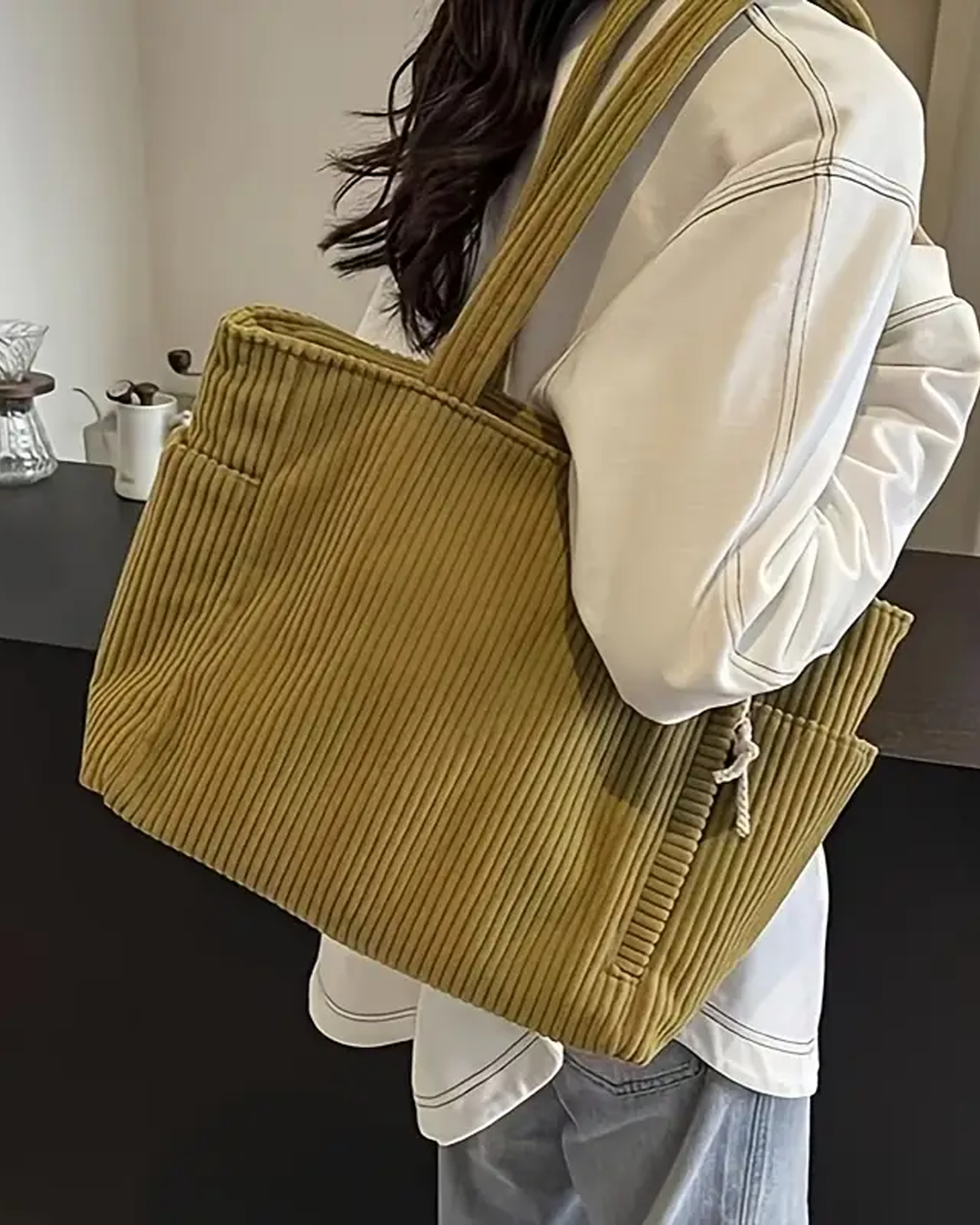 Tilda – Bolsa de mano con detalle de cordón